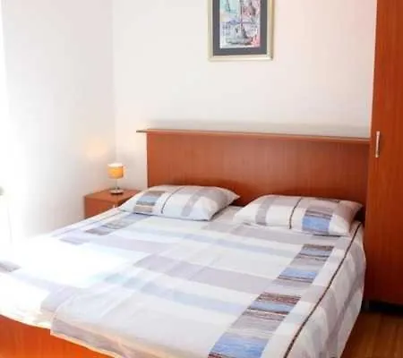 In With Seaview, Terrace, Air Condition, Wifi