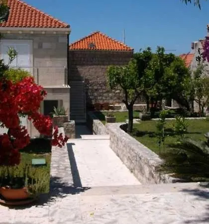 Apartamento In With Seaview, Terrace, Air Condition, Wifi Cavtat