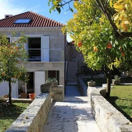 In With Seaview, Terrace, Air Condition, Wifi