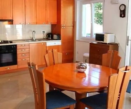 In With Seaview, Terrace, Air Condition, Wifi * ツァヴタット